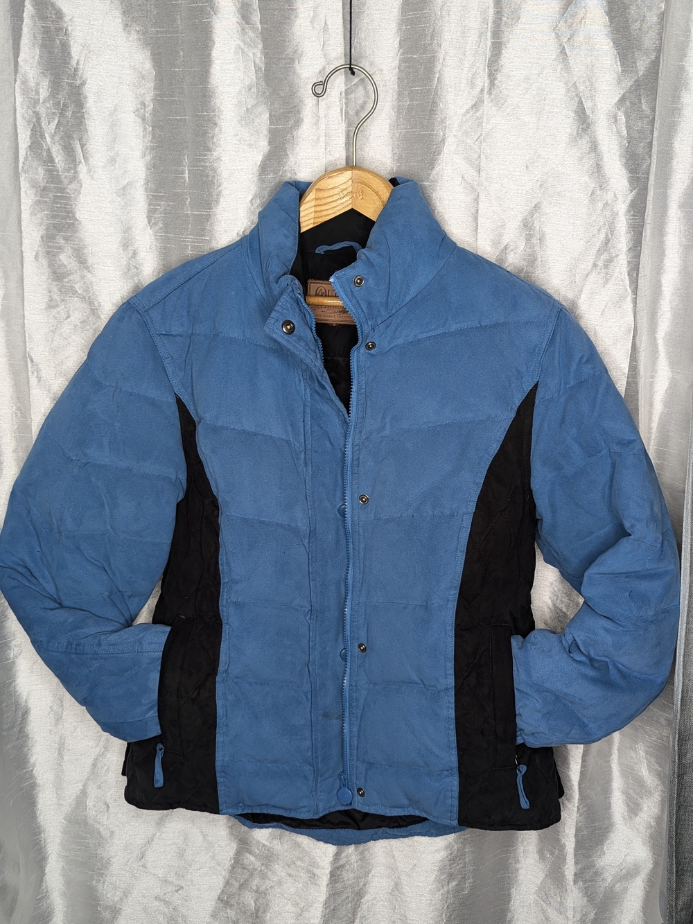Outback Trading Co. Women's Blue/Black Quilted Insulated Puffer Jacket L